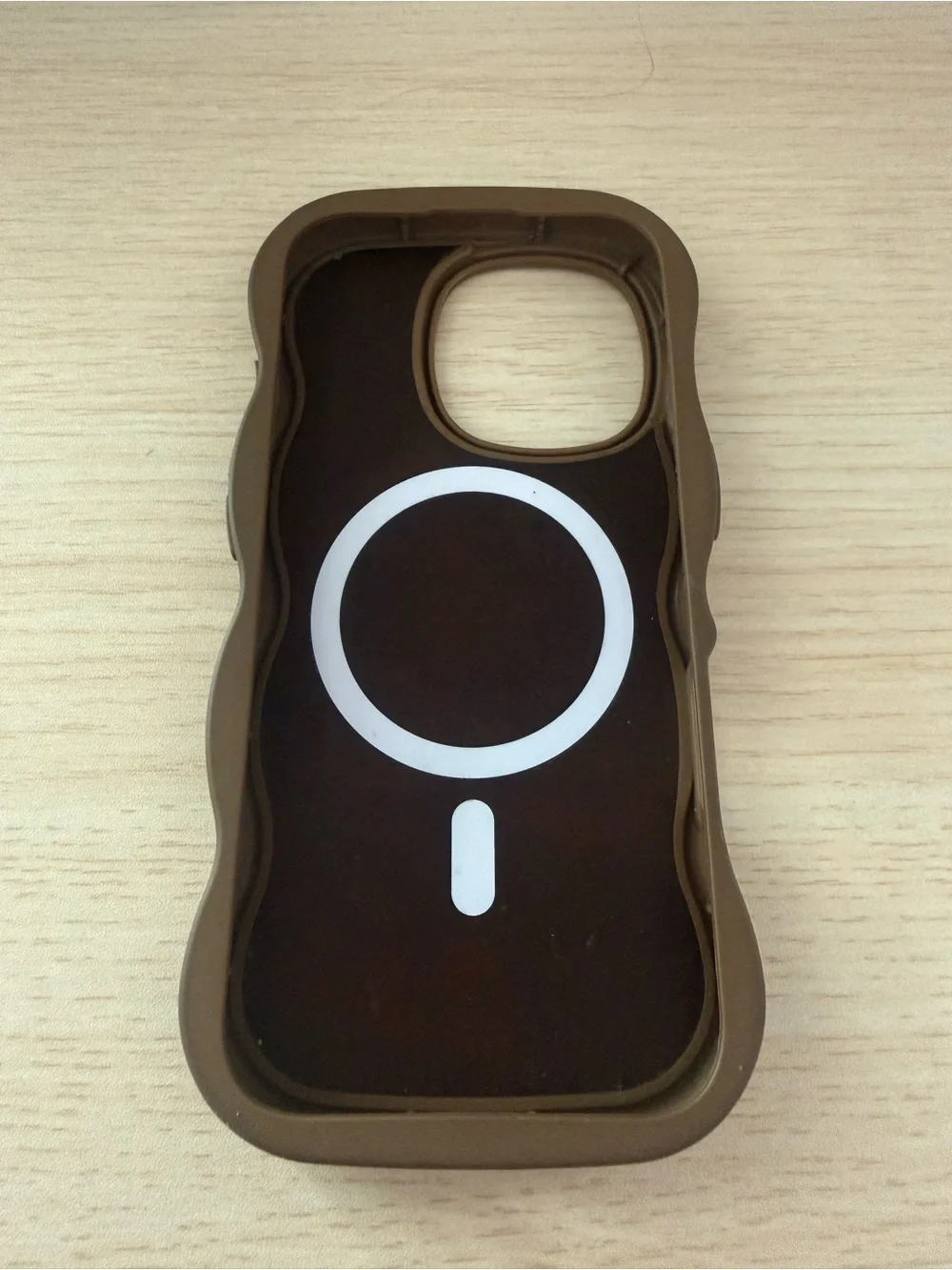 ❤️ iPhone 16 Pro Brown Rose Floral Wavy Case